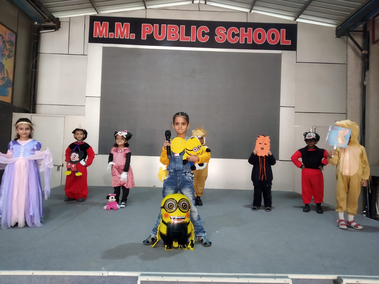 Show and Tell (Cartoon Characters)