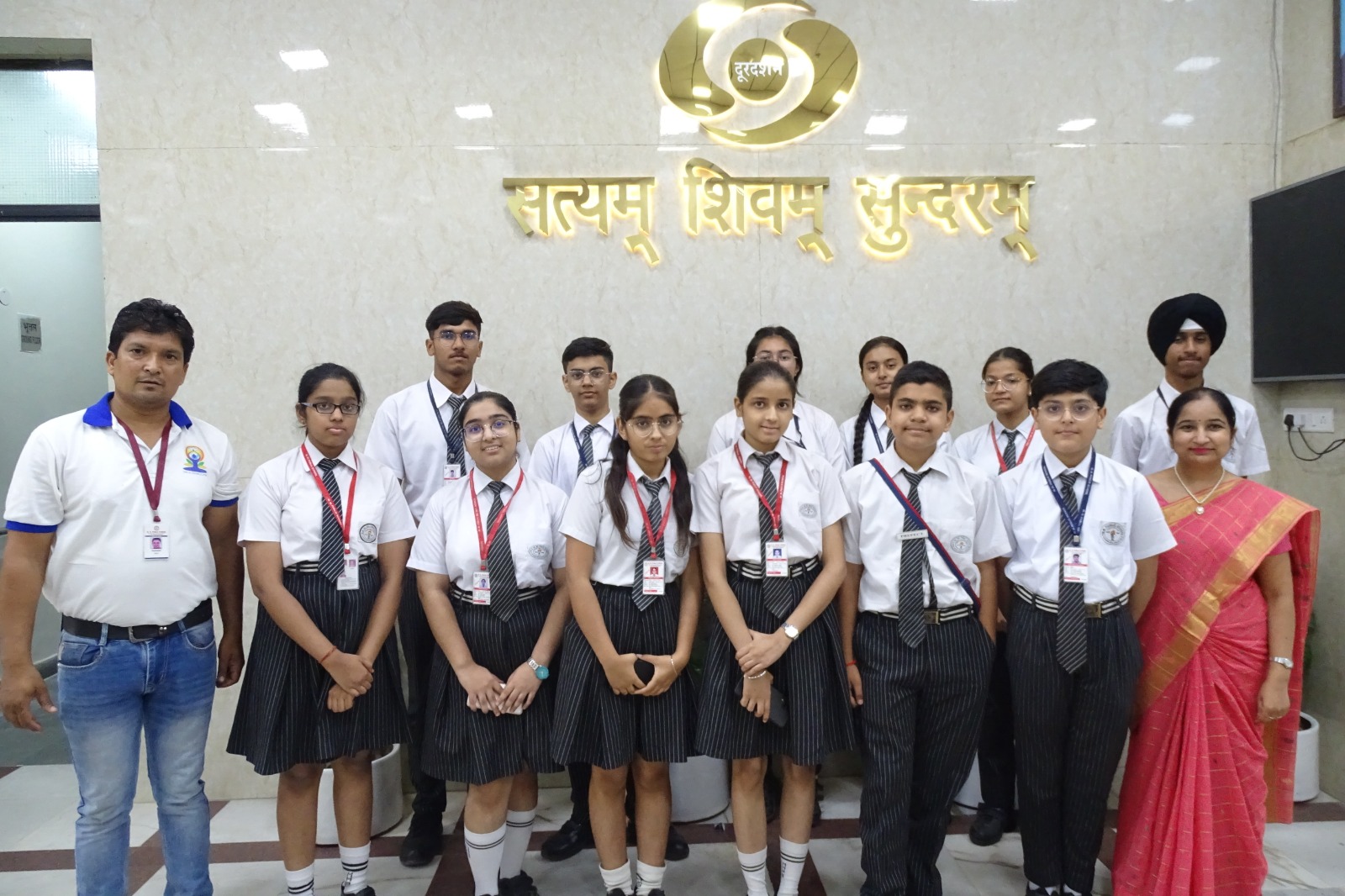 MMPians at  National Television  on  Disaster Management program 'Aapda Ka Saamna '
