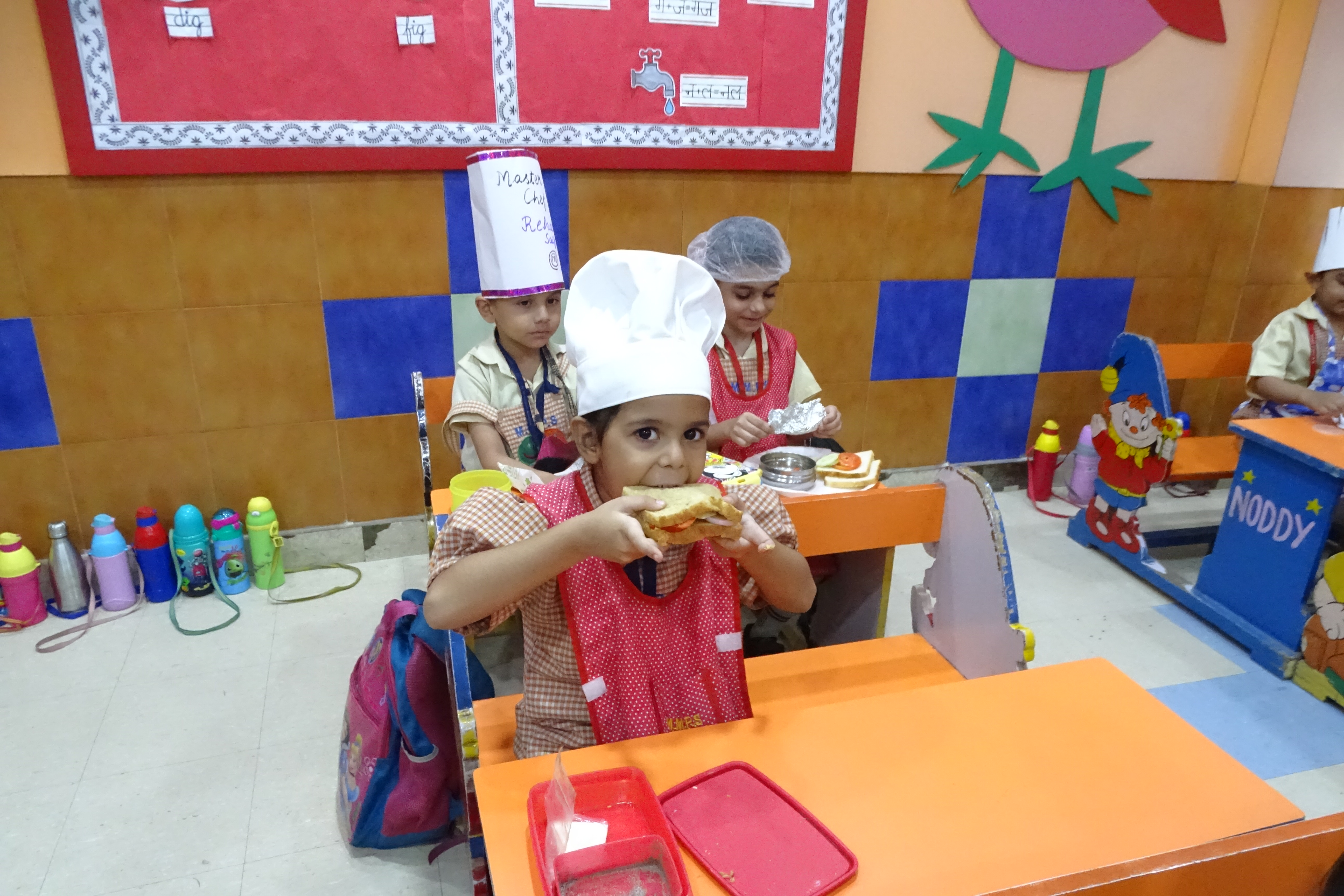 Making of Sandwich Activity
