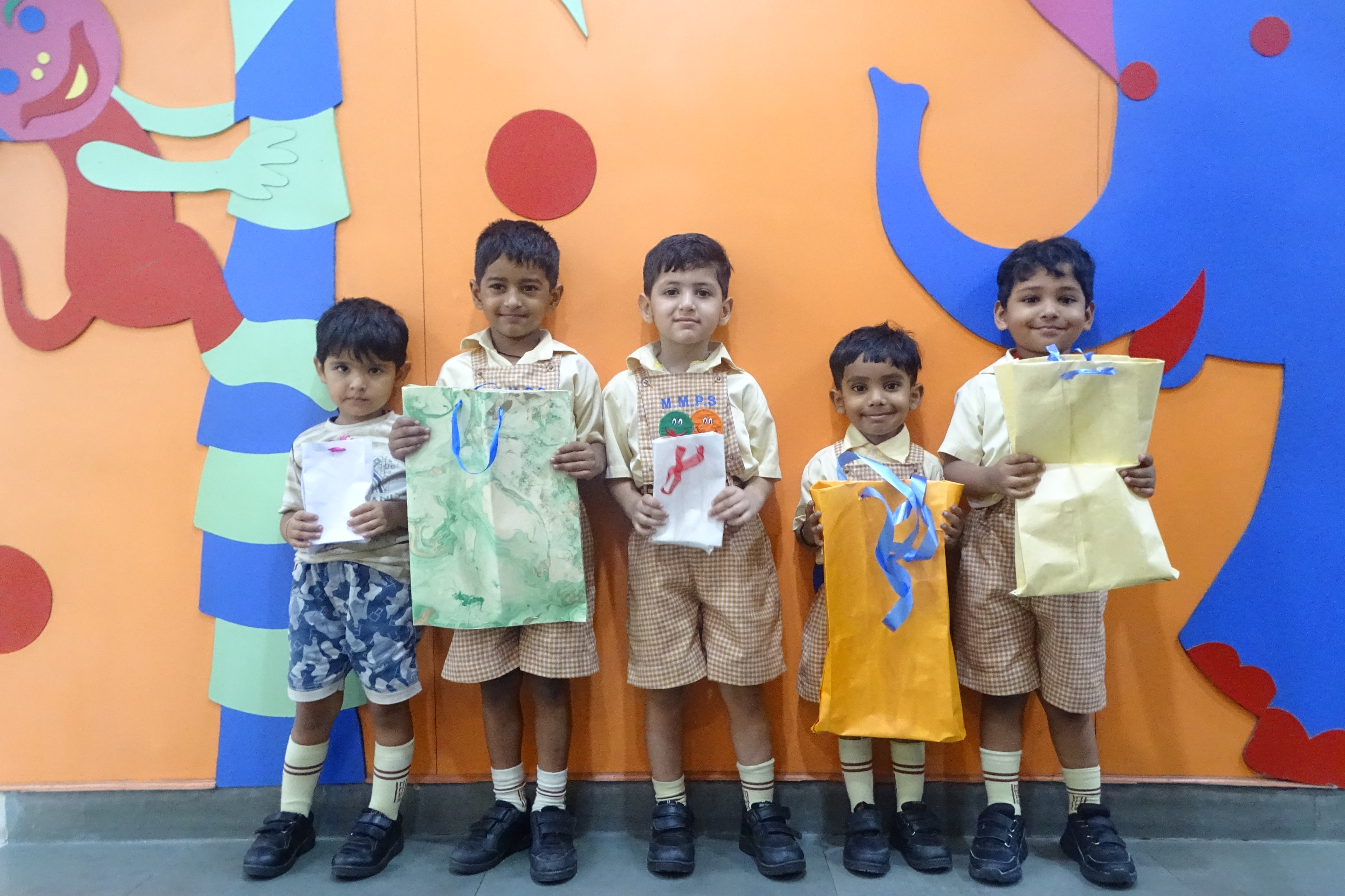 Paper bag Day