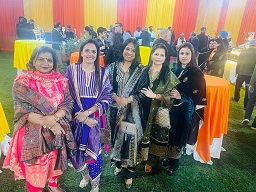 Principal Ma'am at Lohri Celebration with Shri. Hardeep Singh Puri Ji Union Minister of Housing and Urban Affairs & Petroleum and Natural Gas.