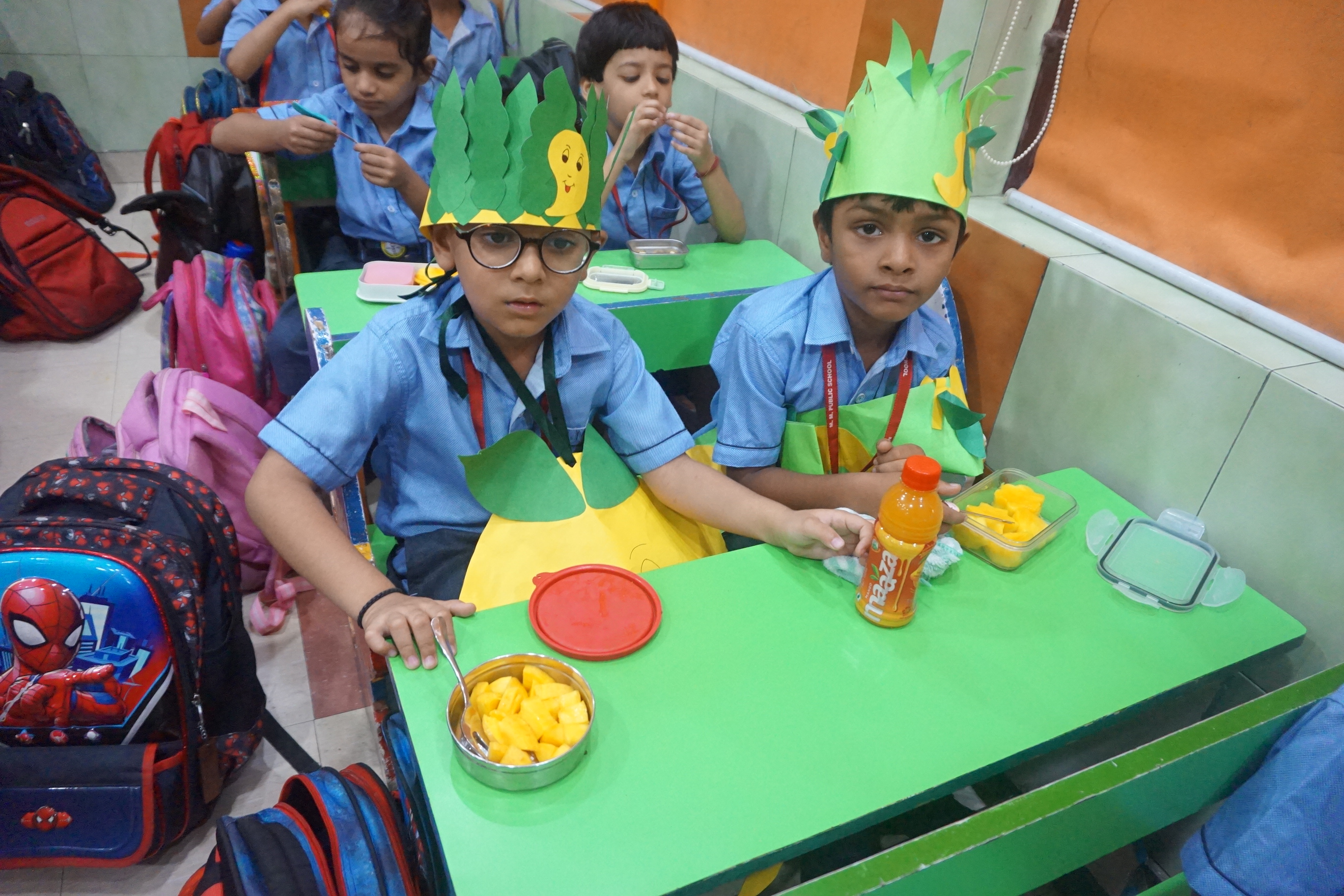 MANGO DAY 🥭🥭🥭🥭