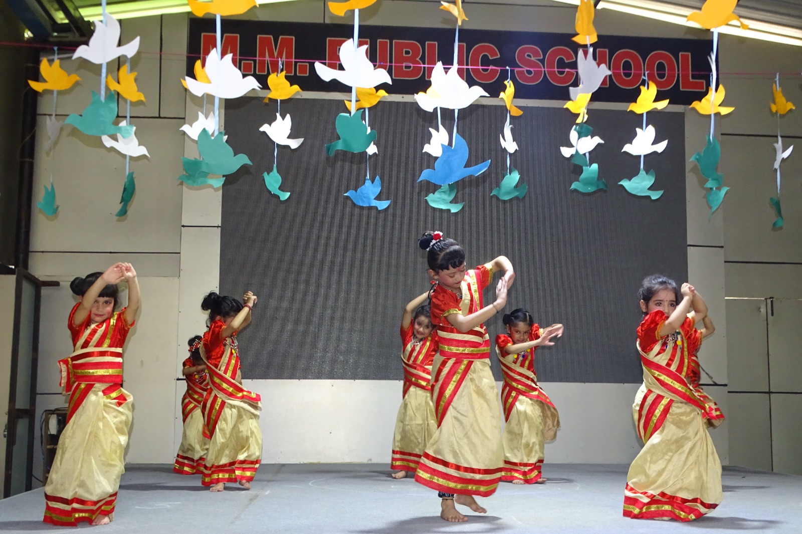 Independence Day Celebration by Pre-Primary