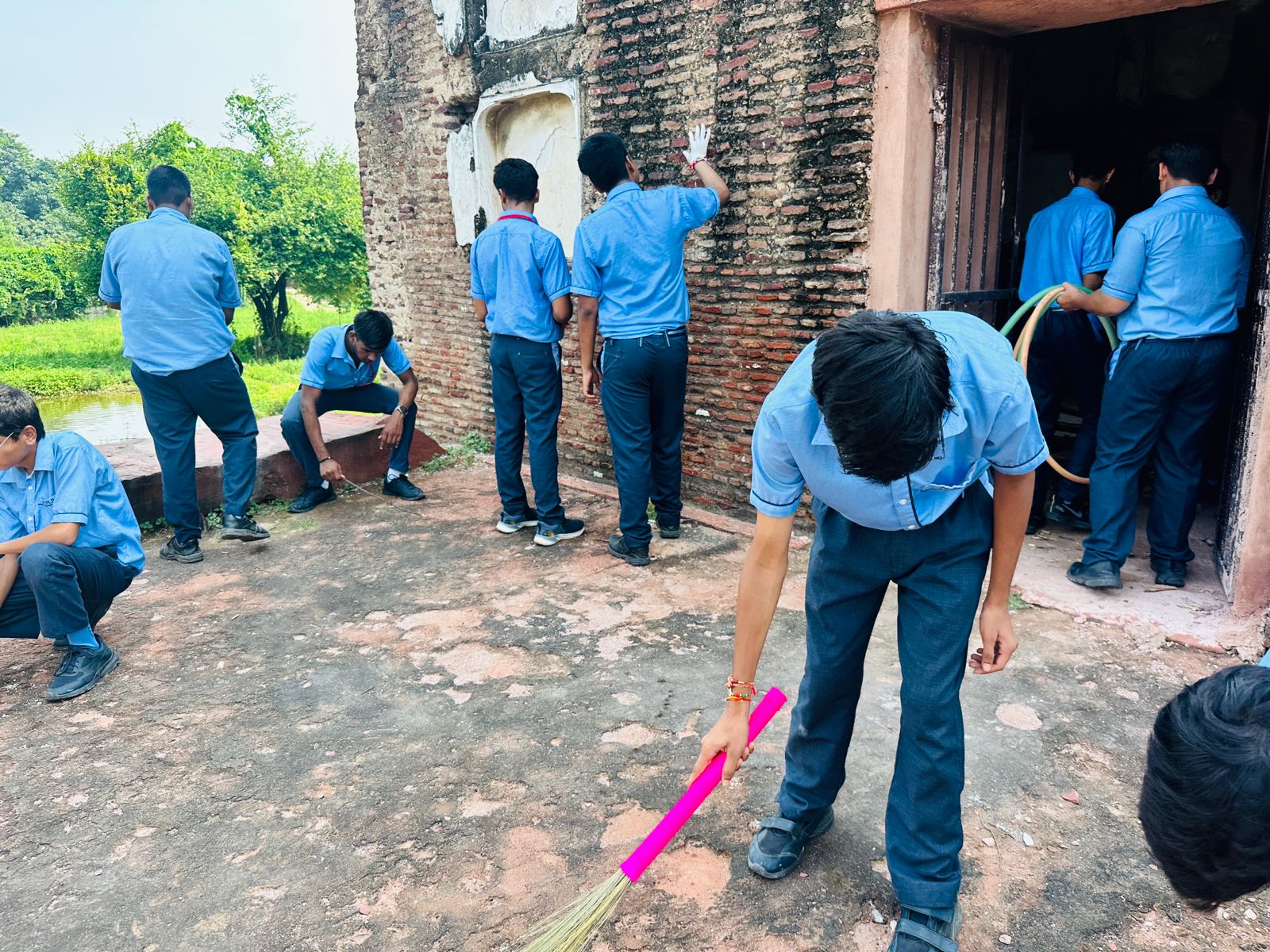 Cleanliness Drive at Sheesh Mahal by SAC club