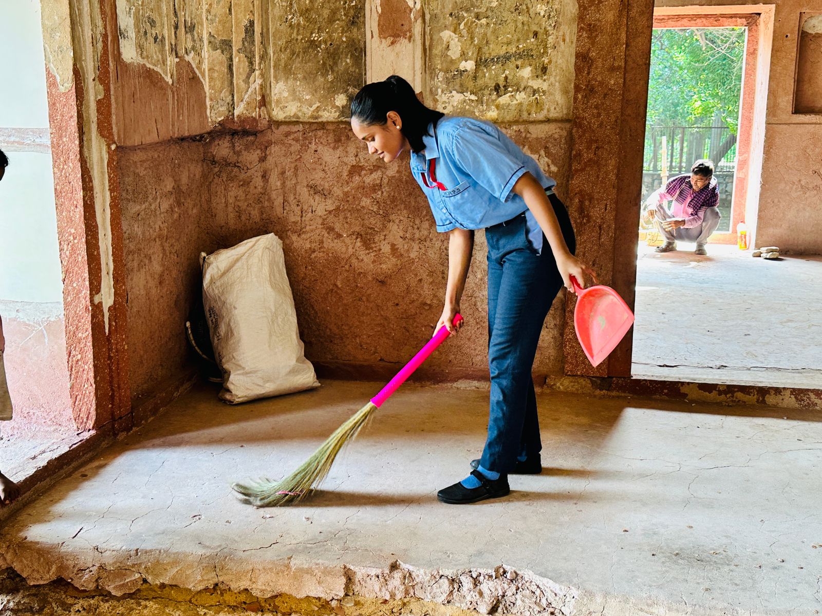 Cleanliness Drive at Sheesh Mahal by SAC club