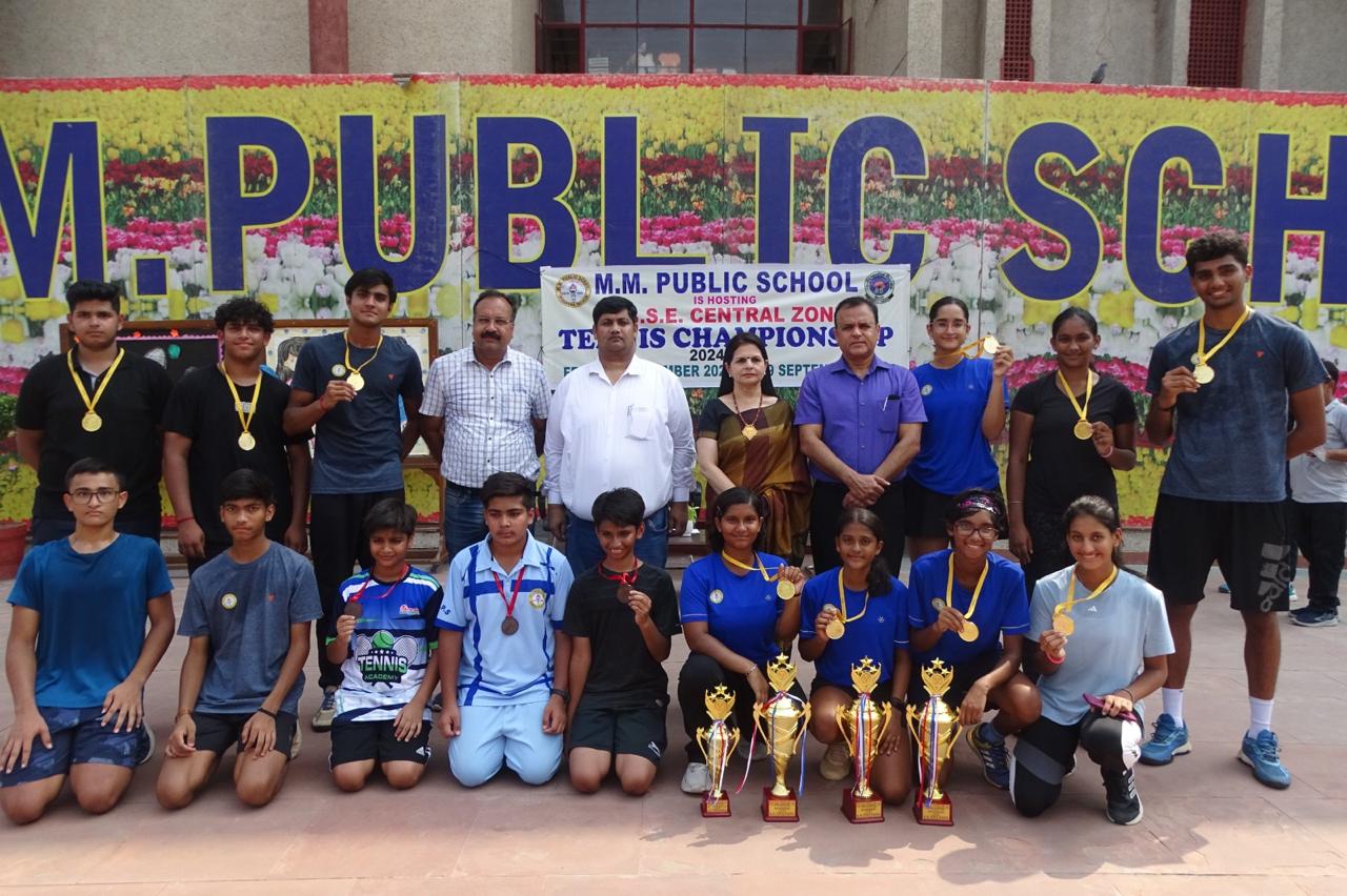 Prize distribution CEREMONY OF CBSE CENTRAL ZONE TENNIS CHAMPIONSHIP 2024-25 (DELHI REGION)