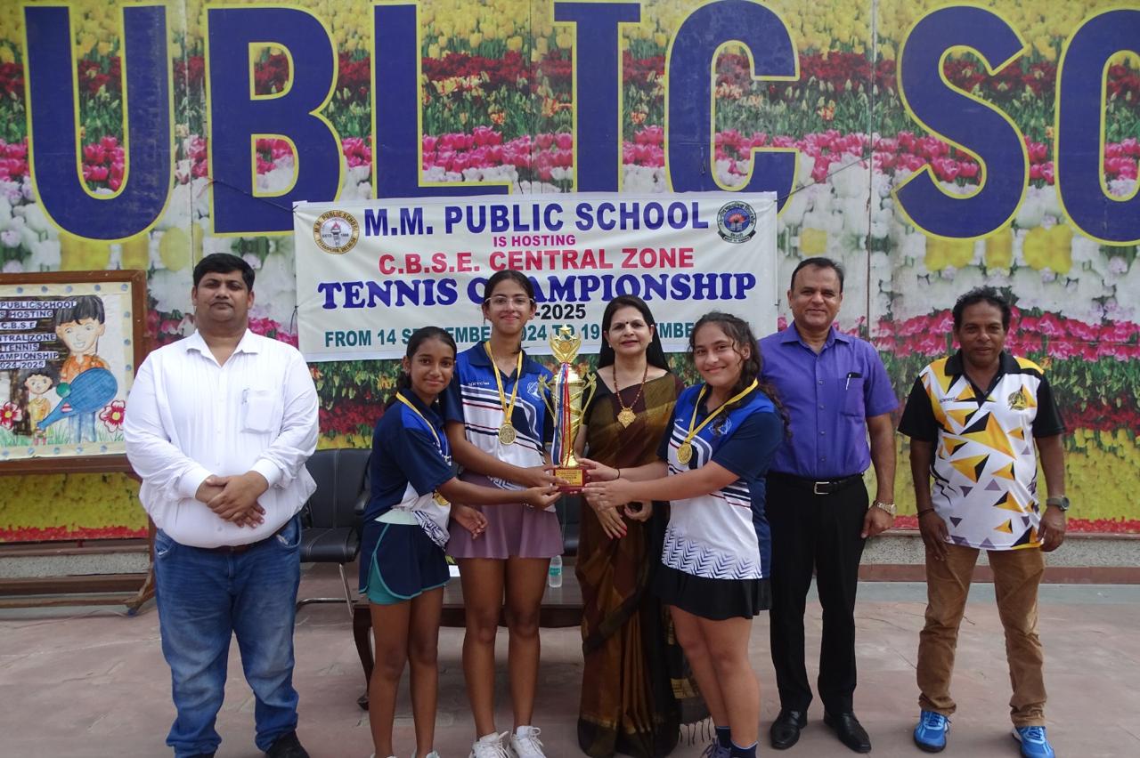 Prize distribution CEREMONY OF CBSE CENTRAL ZONE TENNIS CHAMPIONSHIP 2024-25 (DELHI REGION)