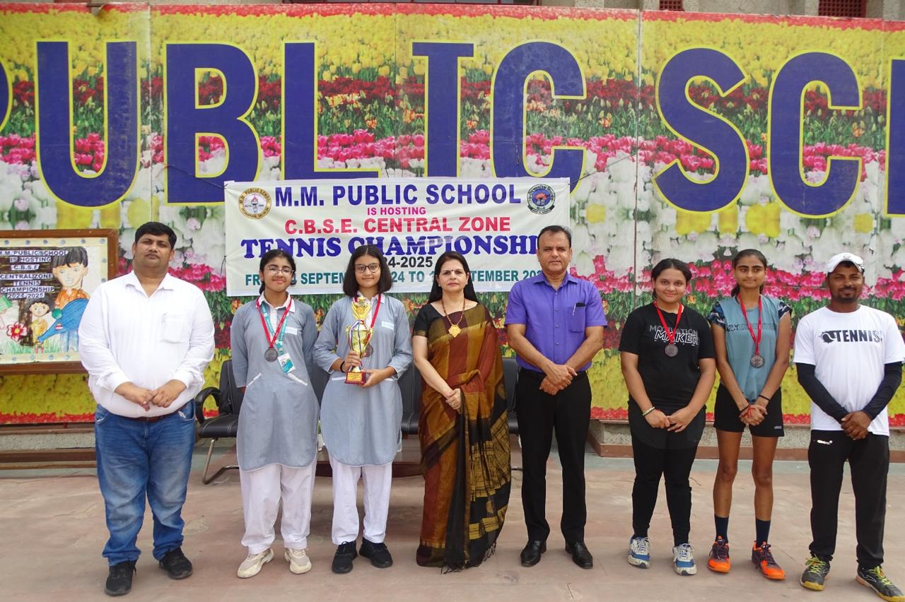 Prize distribution CEREMONY OF CBSE CENTRAL ZONE TENNIS CHAMPIONSHIP 2024-25 (DELHI REGION)