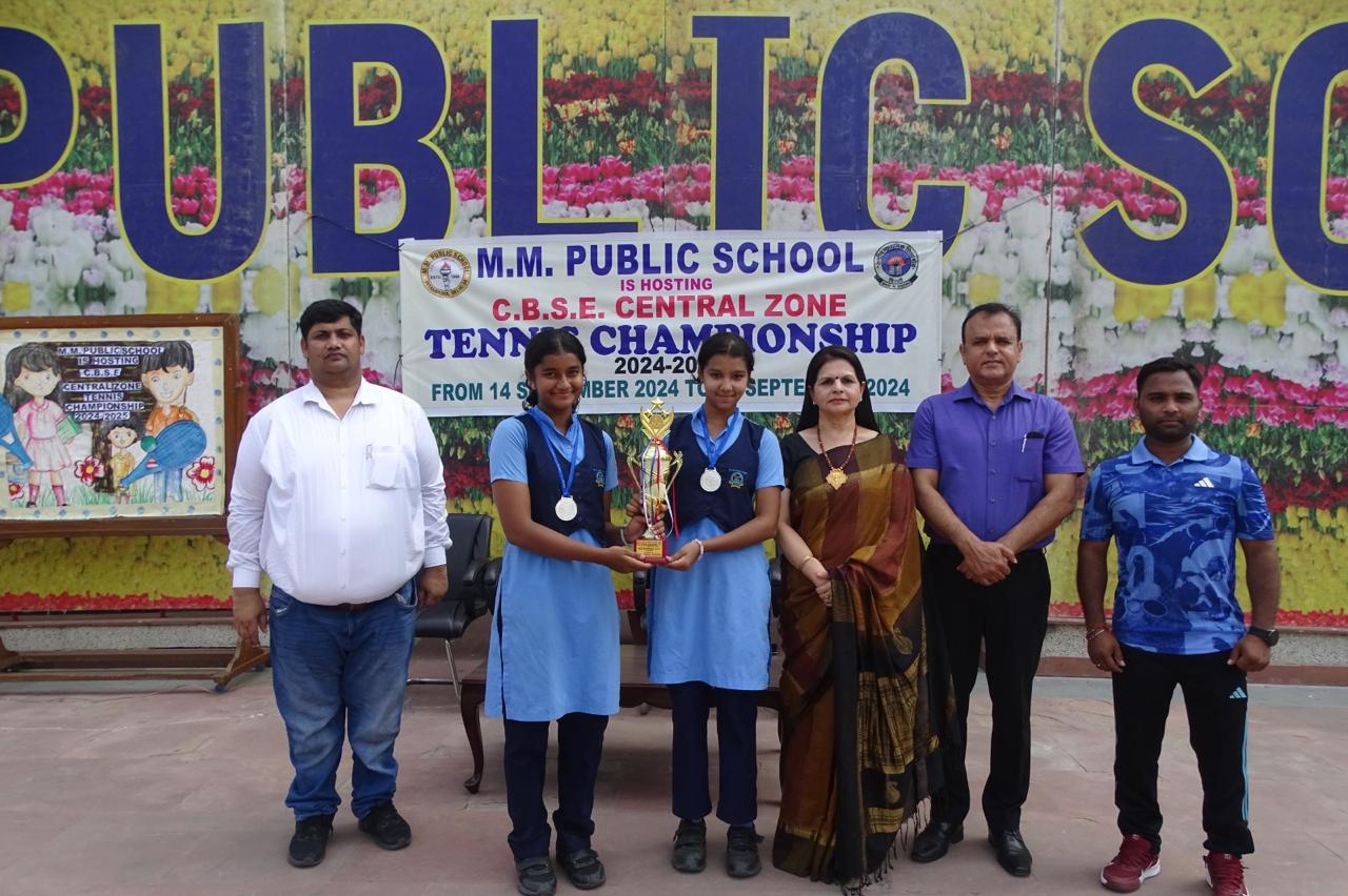 Prize distribution CEREMONY OF CBSE CENTRAL ZONE TENNIS CHAMPIONSHIP 2024-25 (DELHI REGION)