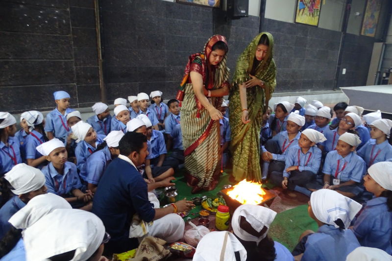 Hawan Ceremony: Spiritual Harmony