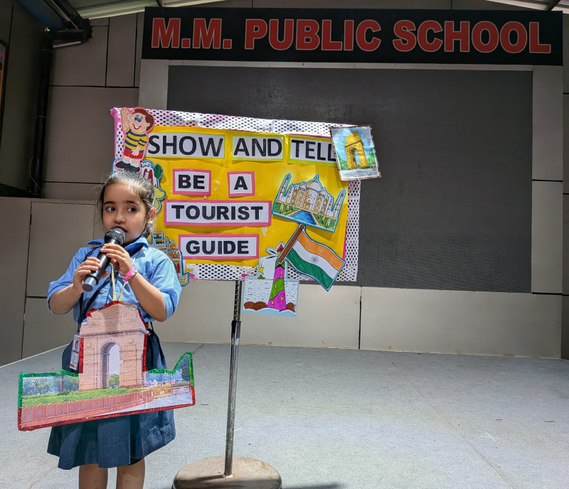 Show and Tell: Be a Tourist Guide