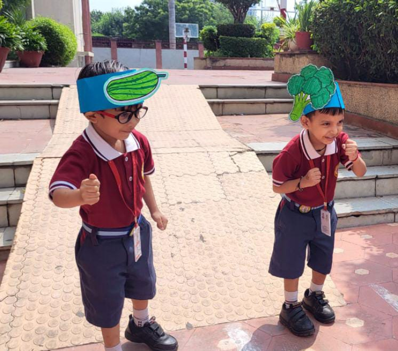 Vegetable Relay Race: Grade L.K.G.
