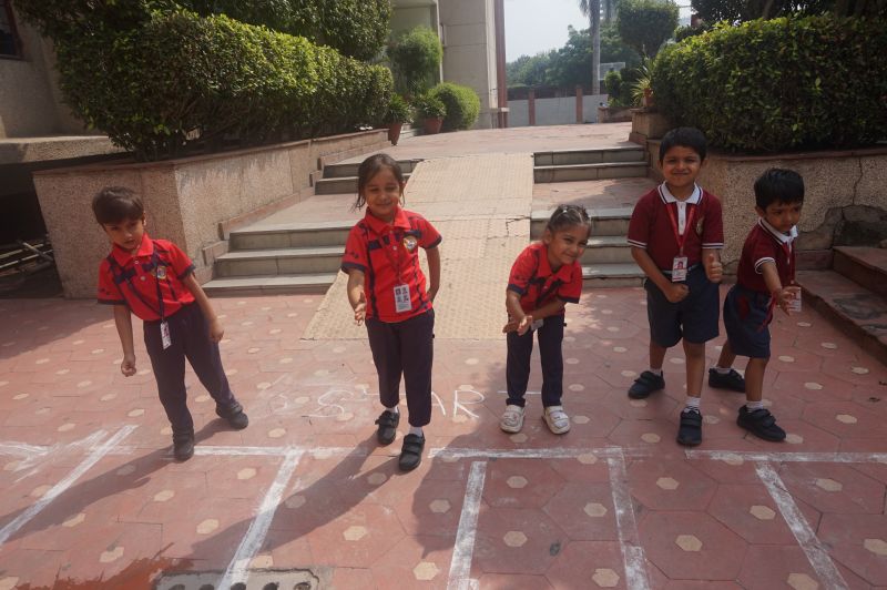 Sports Activity: Pack-A-Bag Race