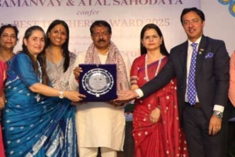Guru Vandana Samaroh- Appreciating Educators & Nation Builder