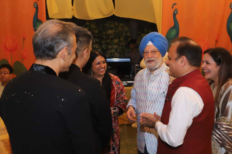 DIWALI CELEBRATION WITH HON’BLE MINISTER SH. HARDEEP SINGH PURI JI