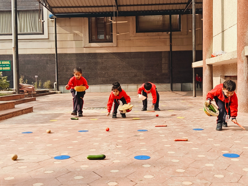 Sports Activity: Collect Vegetables Race