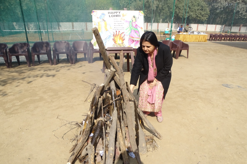 Lohri Celebration – Flames of Tradition, Values of Togetherness