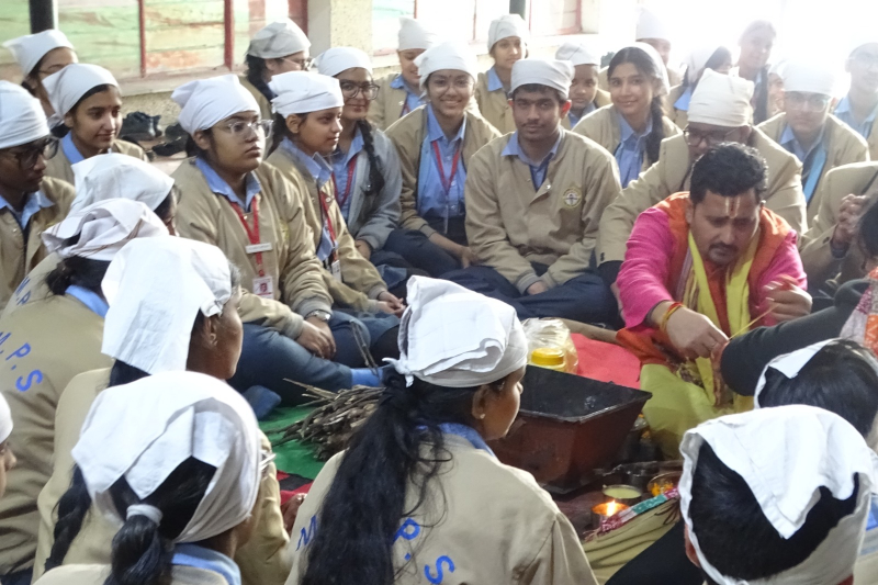 Auspicious Hawan Inspires Confidence and Success for Class X CBSE Board Aspirants