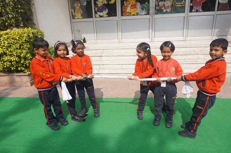  Little Hands, Big Strength – Tug of War Fun!