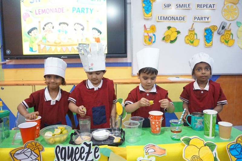 Sip, Smile, Learn and Repeat : Lemonade Party