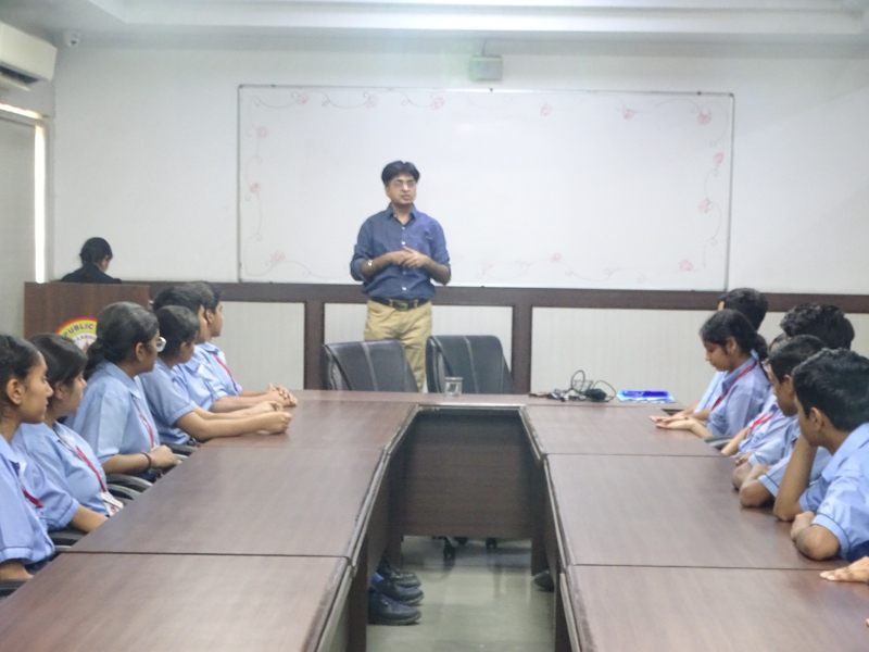 Workshop on “Mind Your Best Friend”