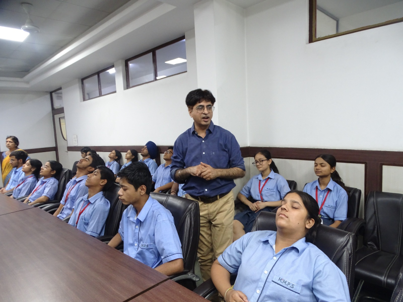 Workshop on “Mind Your Best Friend”