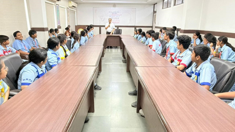 छात्र उत्साहवर्धन संवाद