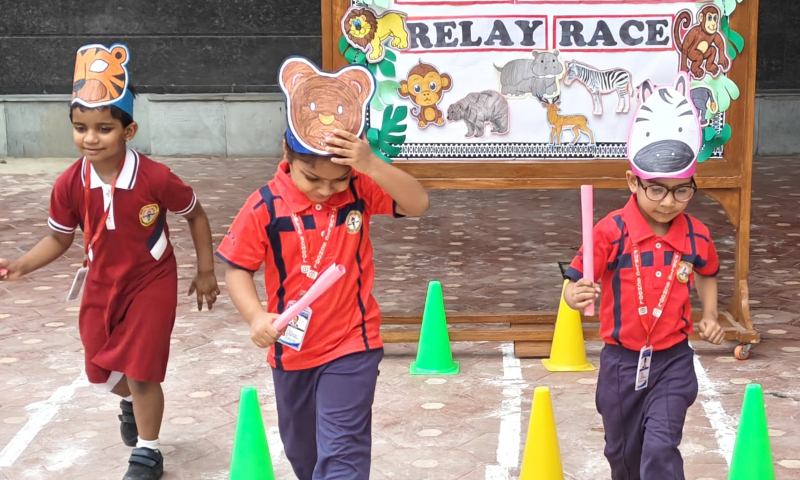 Roaring into Action: Wild Animal Relay Race