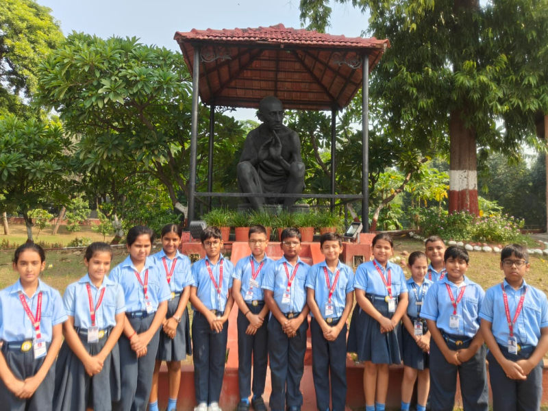 A Glimpse into the Life of Mahatma Gandhi