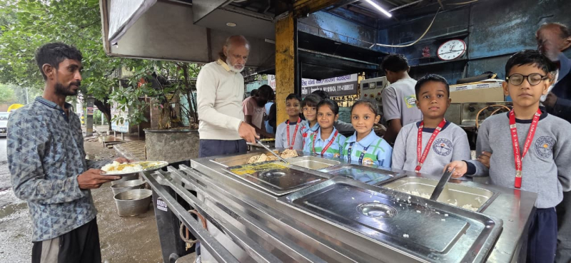 A Little Act of Kindness – Visit to Roti Bank